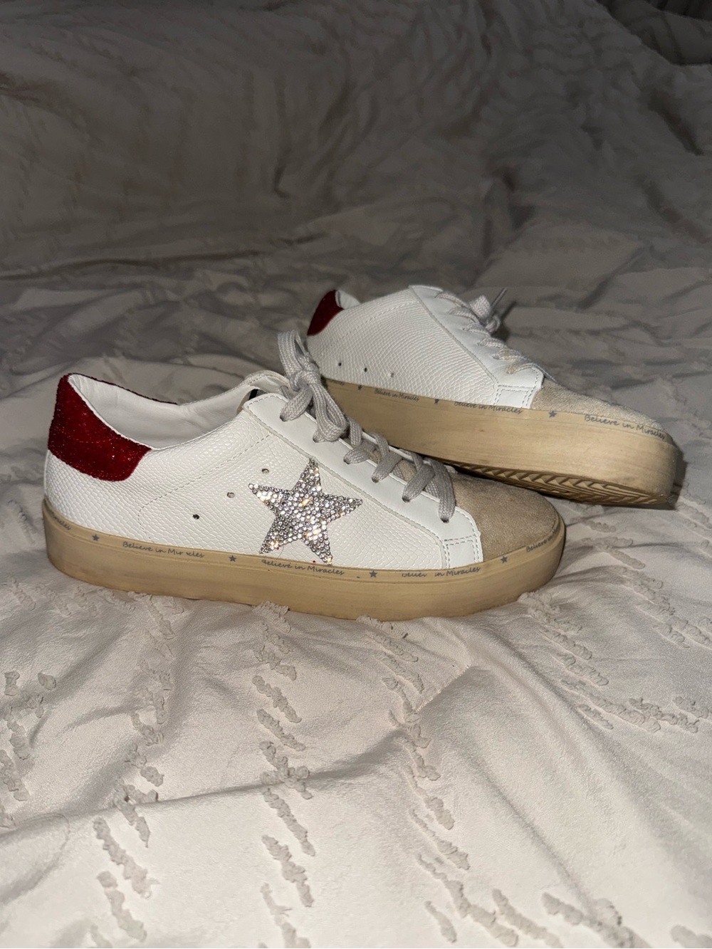 Gigi Red Star Sneakers